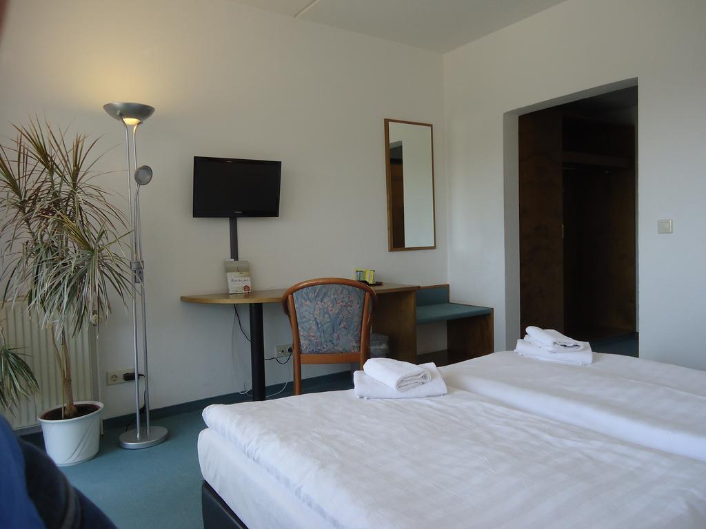 Greenline Hotel Hellfeld Neubrandenburg Værelse billede
