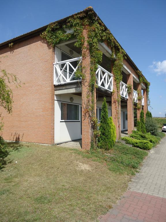 Greenline Hotel Hellfeld Neubrandenburg Eksteriør billede