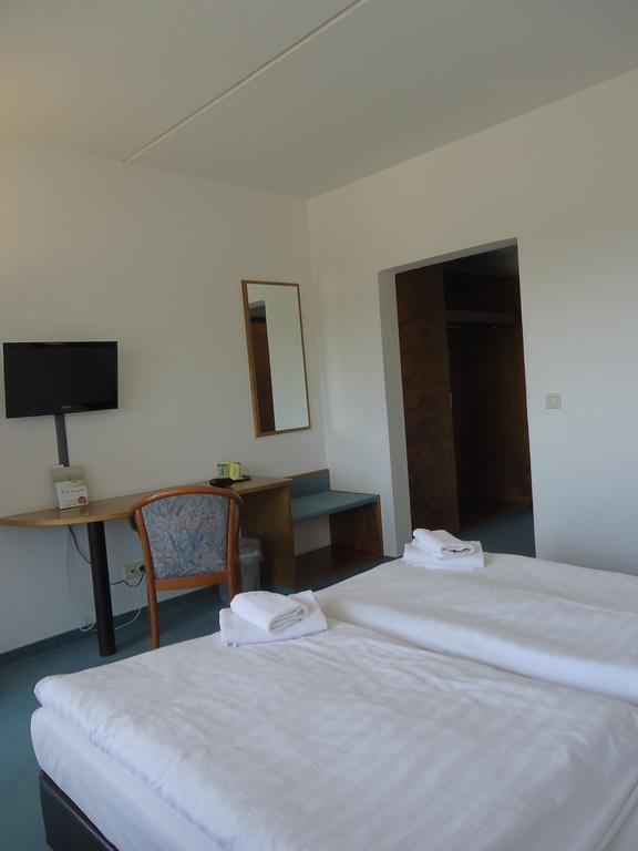 Greenline Hotel Hellfeld Neubrandenburg Eksteriør billede